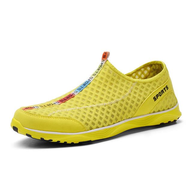 Merkmak New 2017 Comfortable Breathable Men Shoes Super Light Shoes Men Summer Style Men Shoes Large Size 39-45 Men Casual Shoes
