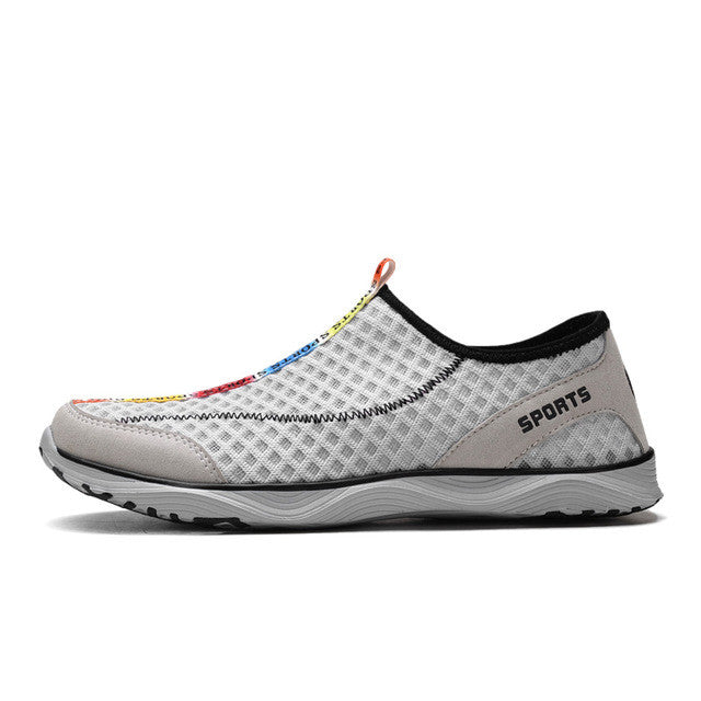 Merkmak New 2017 Comfortable Breathable Men Shoes Super Light Shoes Men Summer Style Men Shoes Large Size 39-45 Men Casual Shoes