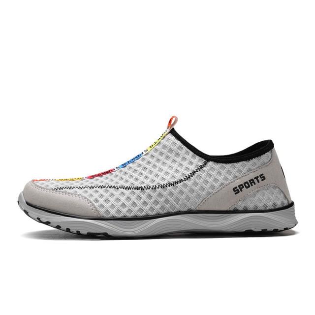 Merkmak New 2017 Comfortable Breathable Men Shoes Super Light Shoes Men Summer Style Men Shoes Large Size 39-45 Men Casual Shoes